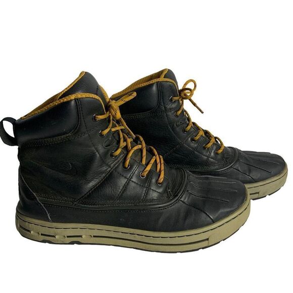 Nike ACG Woodside Leather Duck Boots 11 Black Lace Up Round Toe Water Resistant - Picture 1 of 8